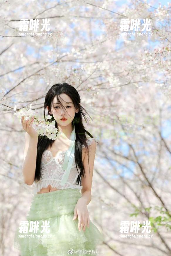 当我在www.17在线上滑动，心里默默想着——这到底啥啊？
