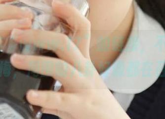 这“www.17”的链接，不点会不会后悔，周围的八卦好像都在召唤。