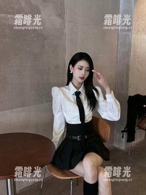 17吃瓜网 有“17吃瓜网”在手,下载不下载,你懂的!