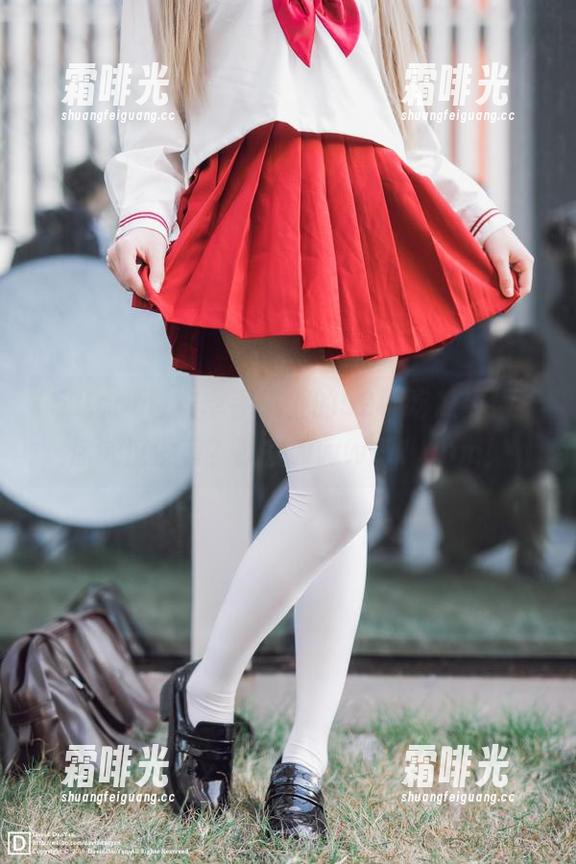 安卓手机上的52种吃瓜姿势，你试过没有？就在www.51.com！