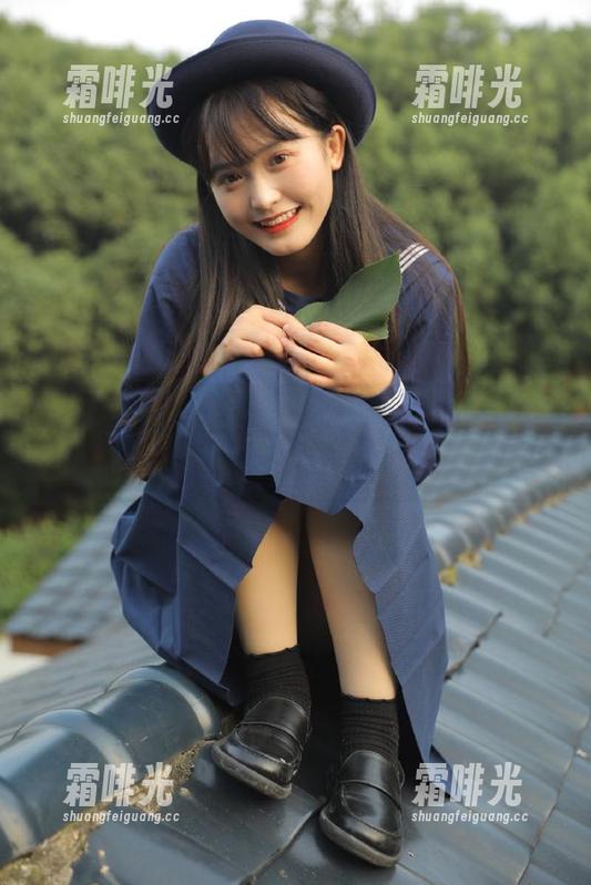 51吃瓜网 遇上张家界婚纱,难道是色盲的选择?让51吃瓜网app来帮你分析!