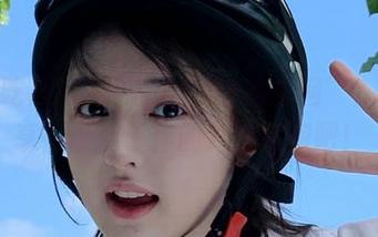下载了“51吃瓜网”？来分享一份属于你的八卦狗粮吧！