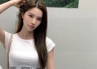 各种绯闻扎堆，快来51在线吃瓜看最新热辣八卦！