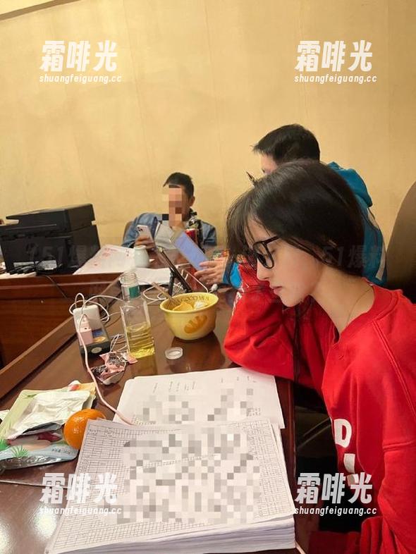 一波未平一波又起，51爆料网首页昨晚又更新了些啥？