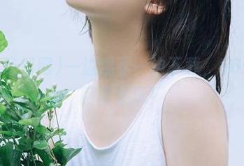 一边观看一边下载，58吃瓜网真会玩！