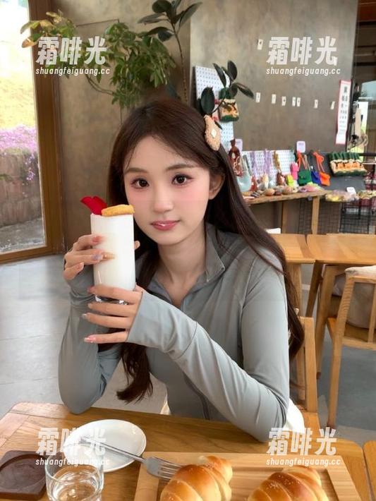 58吃瓜网 别问我为什么迷上58吃瓜网app,吃瓜时每个戏剧性转折都像是我追的剧集!