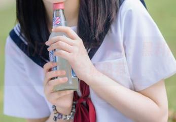 718吃瓜苹果版：黑料网址小道消息全城热荐！