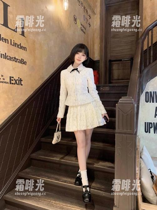 718黑瓜吃料苹果版：吃瓜不止胸有成竹，还有一肚子的八卦等着你！