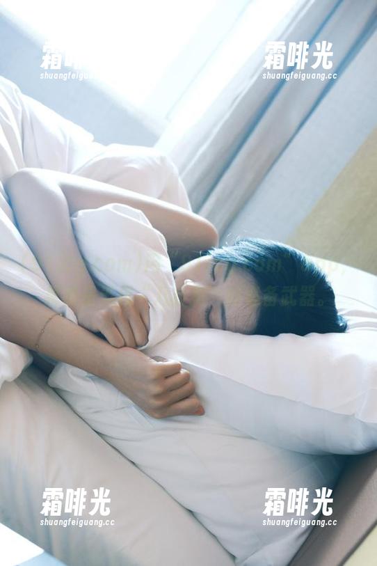用“91icg.com”app，果然是当代“八卦狗”的必备武器。