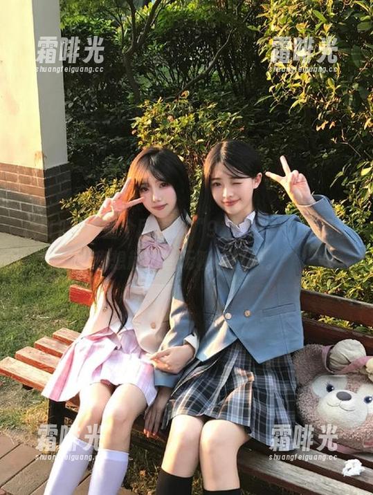 91吃瓜 整个网页的“91吃瓜”,真是让我想起那些无聊的时光。