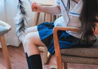 想看免费视频就来91黑料吧，等得我差点变成老黄瓜——满脸的无奈。