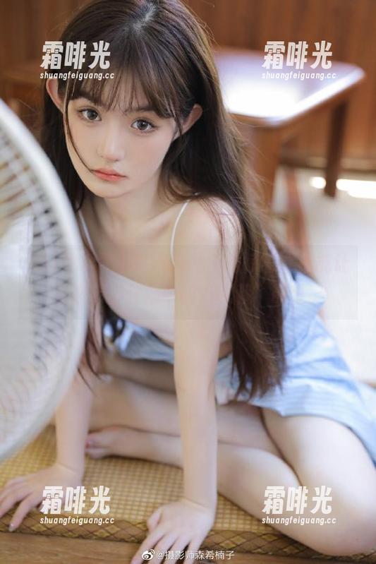 91黑料网 91黑料网上的惊喜,总能让我按捺不住心中的“收藏”欲望。