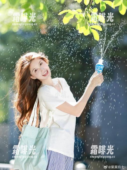 91黑料网 有人说登录91黑料网是打开新世界的大门,但我觉得更像是坠入一个小坑。