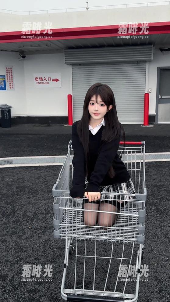 它就像黑洞一样，网址“998.su”又把我吸进去了，完全停不下来！