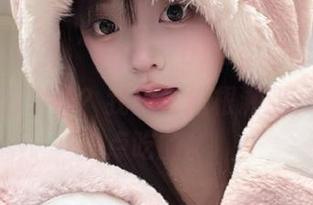 哎？“cgw”app里那个瓜是从哪儿冒出来的？我想去追根溯源，顺便拿点吃的。