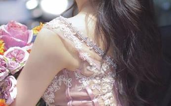 “hlw”的链接里藏着啥？简直觉得像翻一翻旧账