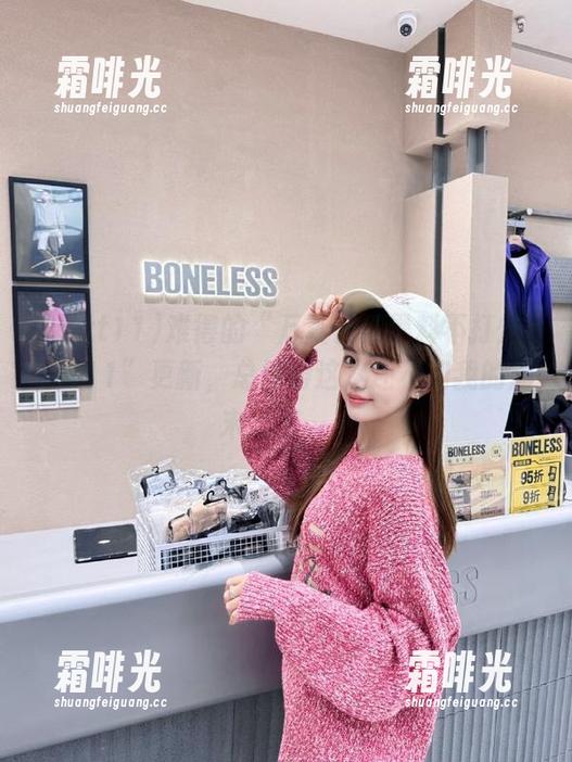 zztt11 难得的“万篇长征黑料不打烊zztt11”更新,总觉得这次还不如我的周末无聊……