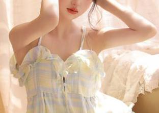五一吃瓜官网更新，娜娜今天是个萌妹子