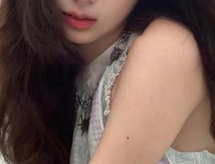 在线真香，吃瓜网让我感受了“朕的江山是多少钱”！