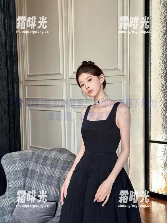 吃瓜网 吃瓜网分享:当你在朝阳下用力做瑜伽,结果却是…