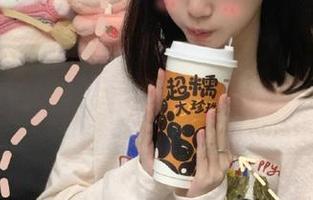 在线追随快手网红的脚步，吃瓜网址带你下载大冒险！