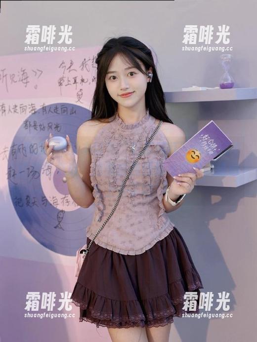 本以为“吃瓜网红”网站只不过是吃个瓜，结果被视频深深吸引，这也太上头了吧？
