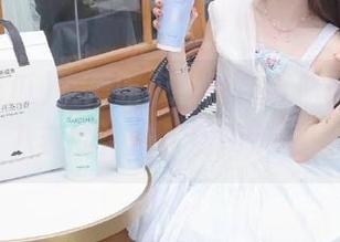 吾爱吃瓜导航，带你最新冲向八卦的海洋，别掉了哦！