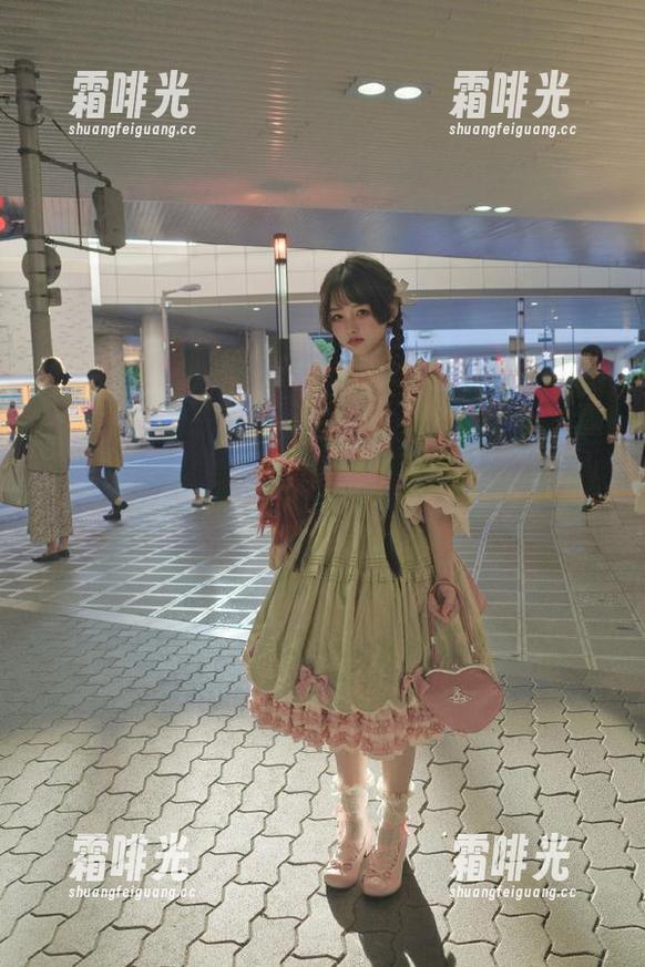 以为“扒哥黑料”ios只吃瓜，结果我被通知推送炸了