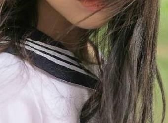 观看路过的那些“黑料不打烊tttzzz”的入口，偷个懒，真不错。