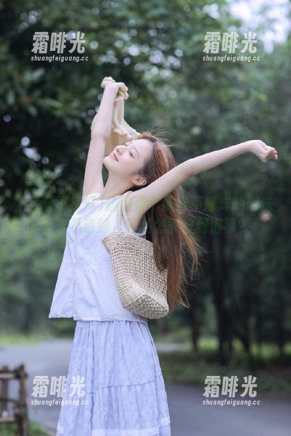 偷偷借个黑料不打烊的想法，永不迷路，不然怎能嗅到旧事？