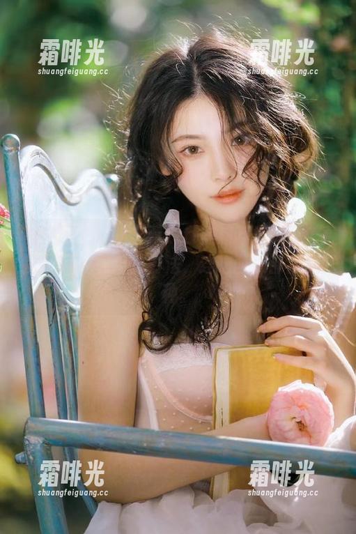 “zzzttt黑料不打烊”免费教你51招吃瓜省力法，连吃西瓜都会的那种。