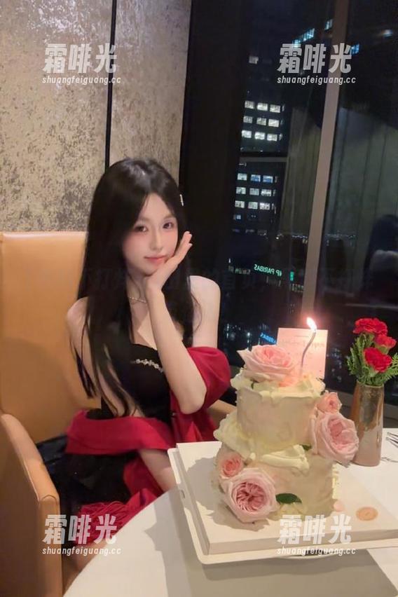 瓜田里的首页，黑料不打烊带你飞！