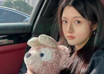 直达黑料吃瓜网，站在线等你来拿“份子”，别留遗憾喔。