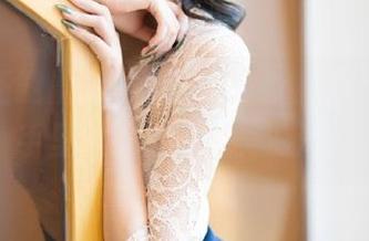 观看黑料正能量，瓜子夹在手里，嘴里还得美滋滋～