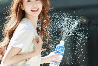 下载黑料社app，听说你的社交圈要“黑”起来了？