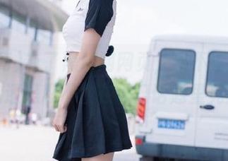 有了黑料网网页，永不迷路…但是我还是忍不住在热门话题里晃荡！